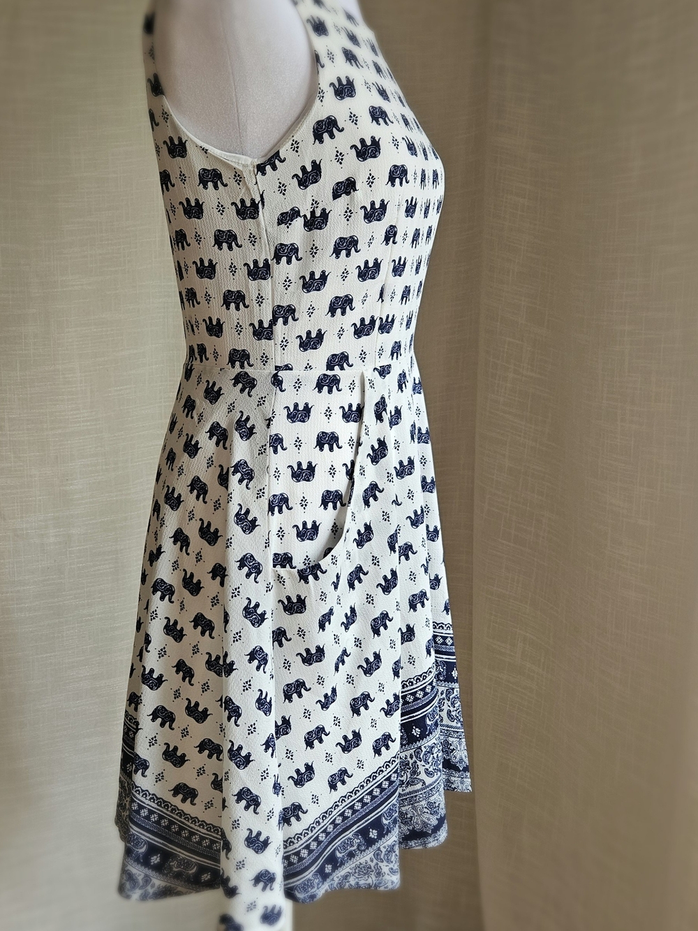 L.A. SOUL Elephant Print Sleeveless Sun Dress Blue White Paisley Border Size S - Picture 4 of 16